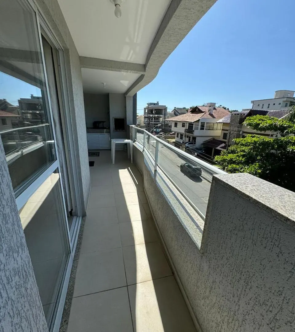 Apto 80Mt Praia De Bombas Bombinhas